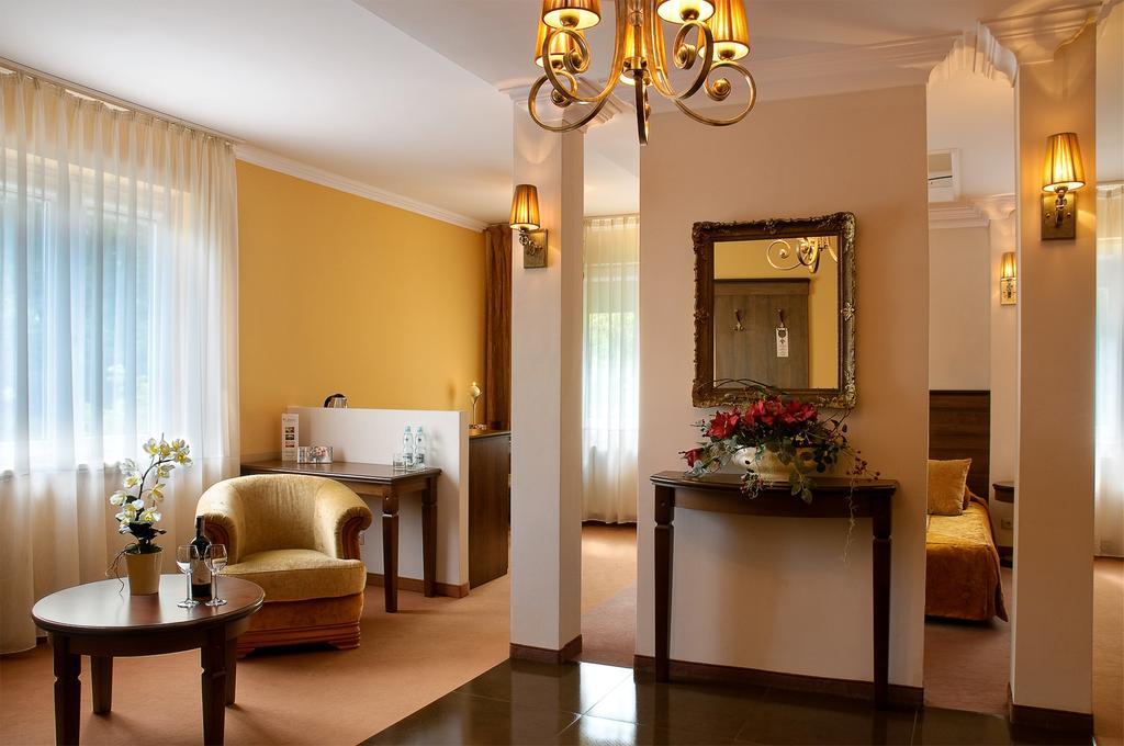 Hotel Aleksander Włocławek Esterno foto